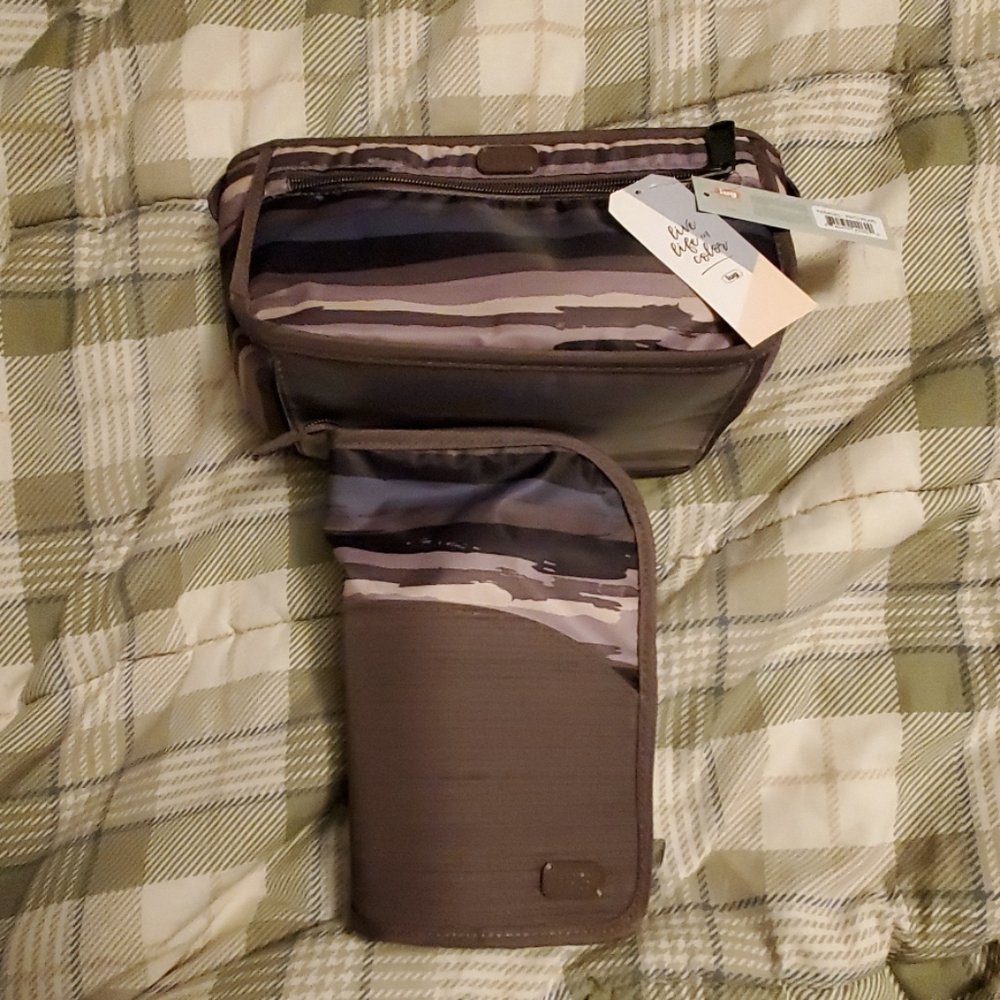 Make up and brush bag